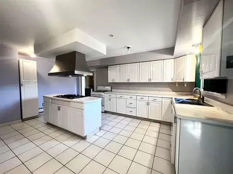 Kitchen - 409 Hamilton Pl, Hackensack, NJ 07601 photo 2 of 2