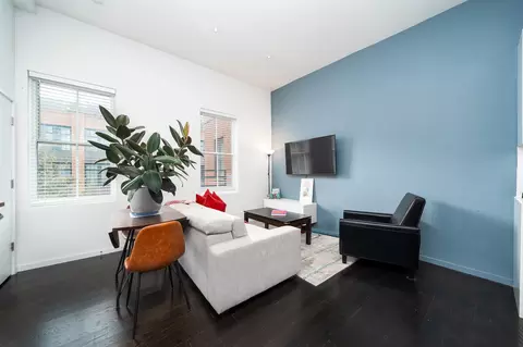 86 Essex St #PH1, Jersey City, NJ 07302