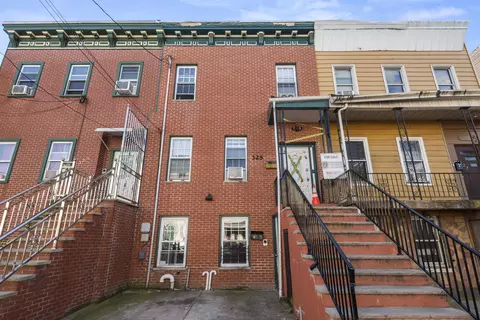 325 Forrest St, Jersey City, NJ 07304