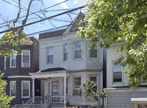 77 Charles St, Jersey City, NJ 07307