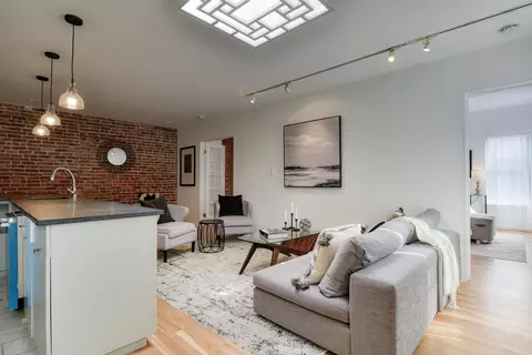 152 2nd St #C, Hoboken, NJ 07030