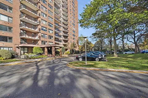 225 St Pauls Ave #3G, Jersey City, NJ 07306
