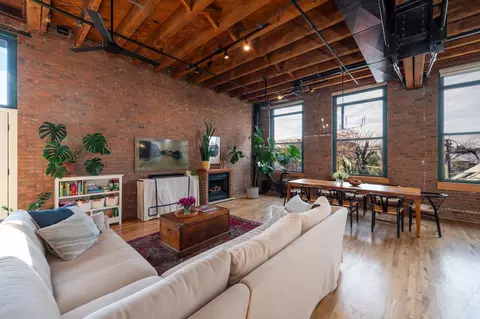 126 Webster Ave #3F, Jersey City, NJ 07307