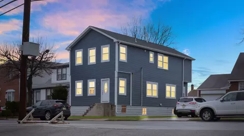 704 5th St, Secaucus, NJ 07094