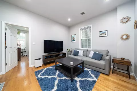 351 Palisade Ave #3F, Jersey City, NJ 07307