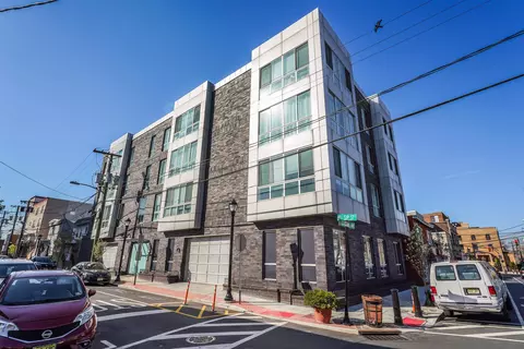 3121 Central Ave #3A, Union City, NJ 07087