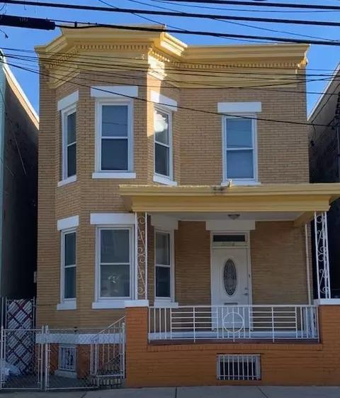 6014 Palisade Ave, West New York, NJ 07093