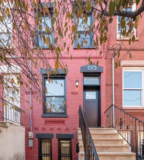 71 Union St, Jersey City, NJ 07304