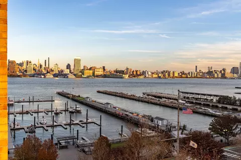 2 Constitution Ct #807, Hoboken, NJ 07030