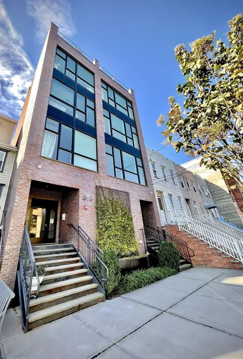 359 5th St #3, Jersey City, NJ 07302