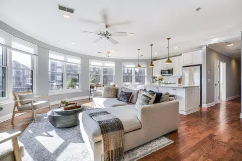400 9th St #3G, Hoboken, NJ 07030