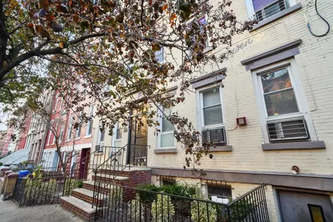 1016 Willow Ave #303, Hoboken, NJ 07030