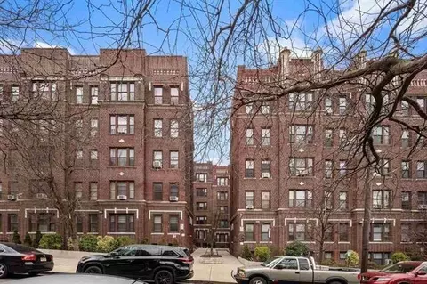 275 Harrison Ave #B8, Jersey City, NJ 07304