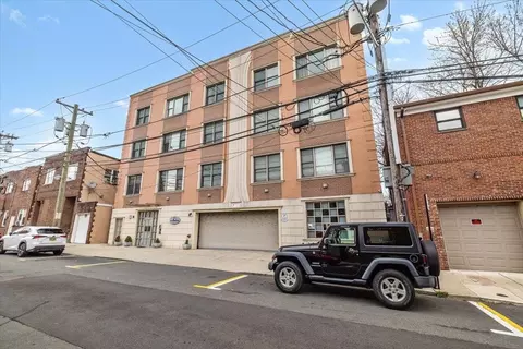 7008 Madison St #404, Guttenberg, NJ 07093