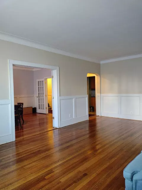 117 Kensington Ave #106, Jersey City, NJ 07304