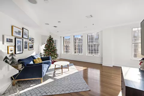 1100 Clinton St #402, Hoboken, NJ 07030