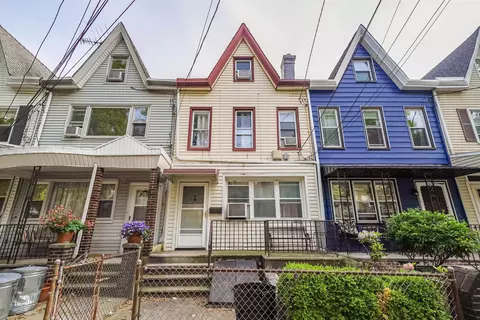 39 Court House Pl, Jersey City, NJ 07306