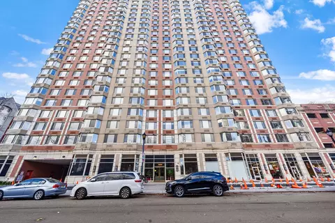 1 2nd St #703, Jersey City, NJ 07302
