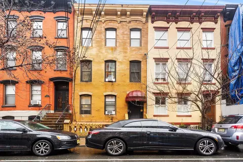 916 Park Ave #3, Hoboken, NJ 07030