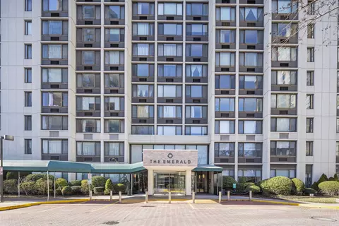45 River Dr S #1803, Jersey City, NJ 07310