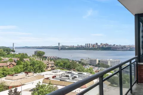 100 Carlyle Dr #11 C NORTH, Cliffside Park, NJ 07010