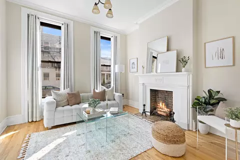 264 3rd St #1L, Jersey City, NJ 07302