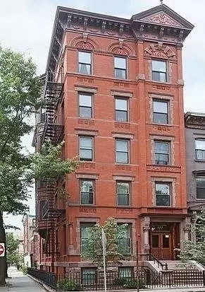 277 York St #402, Jersey City, NJ 07302