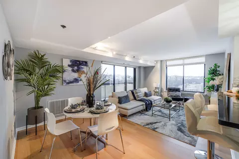 700 1st St #14D, Hoboken, NJ 07030