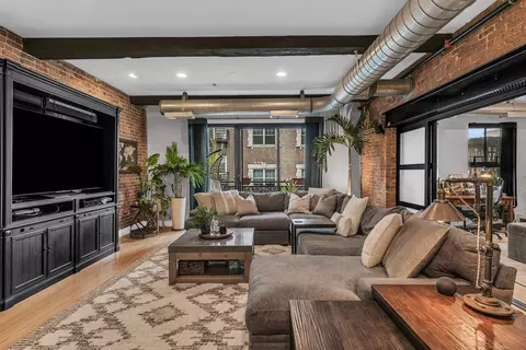 610 Clinton St #2A/2W, Hoboken, NJ 07030
