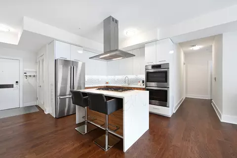 1601 Manhattan Ave #202, Union City, NJ 07087