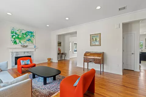530 Kearney Ave #C, Cliffside Park, NJ 07010