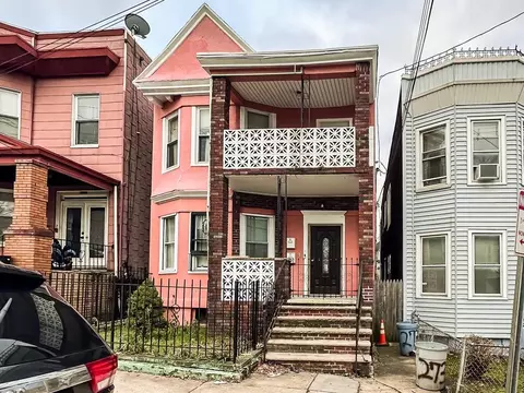 271 Claremont Ave, Jersey City, NJ 07305