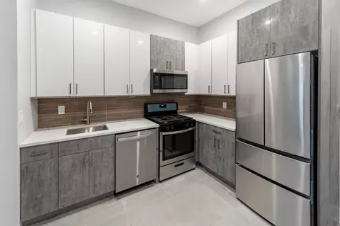 21 Hancock Ave #2, Jersey City, NJ 07307