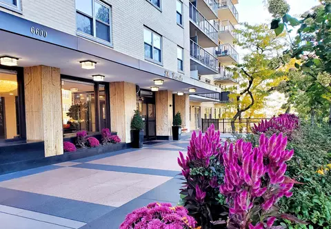 6600 Blvd E #19F, West New York, NJ 07093