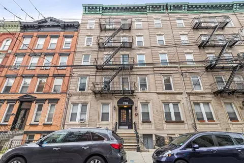708 Willow Ave #4A, Hoboken, NJ 07030