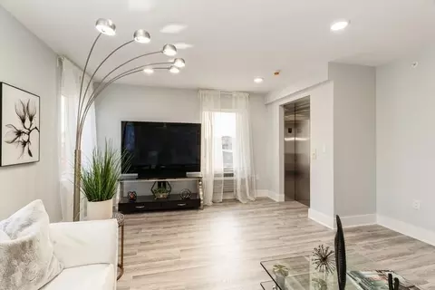 417 14th St #201, Union City, NJ 07087