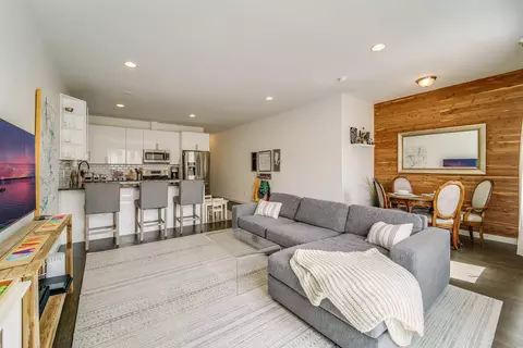 112 Zabriskie St #1, Jersey City, NJ 07307