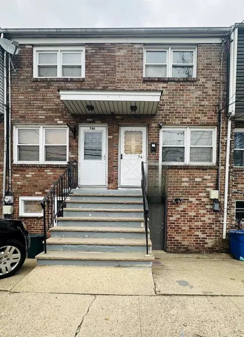 74 Suburbia Dr # B, Jersey City, NJ 07305