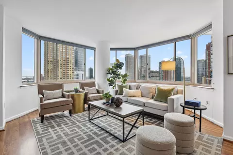 1 2nd St #2201, Jersey City, NJ 07302