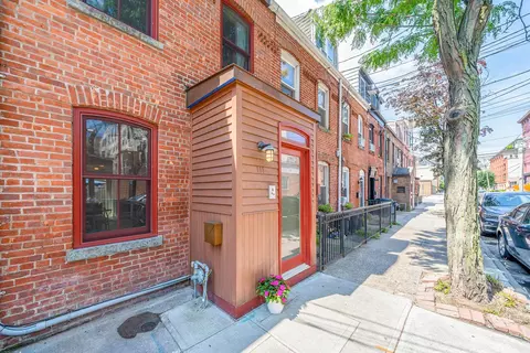 111 Willow Ter, Hoboken, NJ 07030