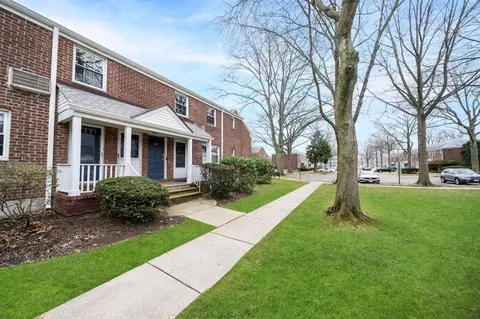 70 Clark Ct, Rutherford, NJ 07070