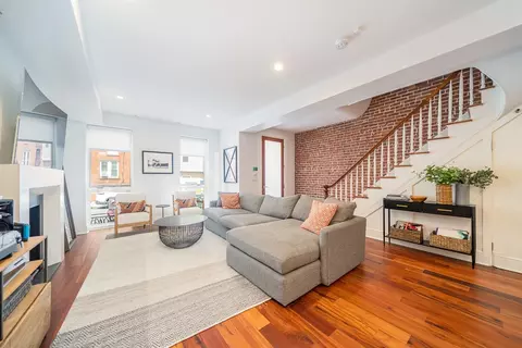 737 Bloomfield St, Hoboken, NJ 07030