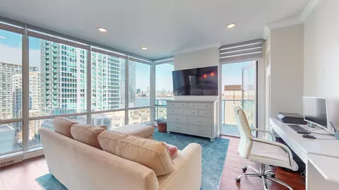 20 Newport Pkwy #1508, Jersey City, NJ 07310