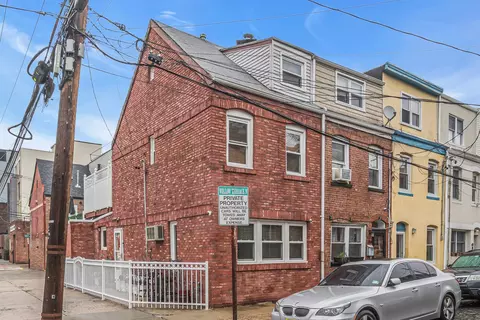 34 Willow Ter, Hoboken, NJ 07030