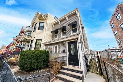 24 Park St, Jersey City, NJ 07304