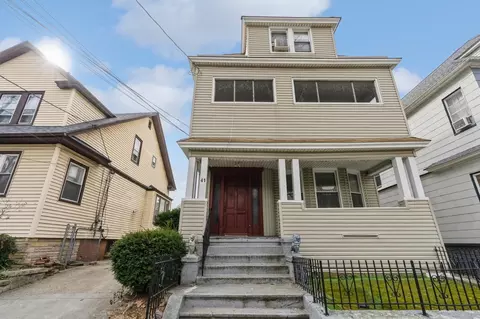 41 Neptune Ave, Jersey City, NJ 07305