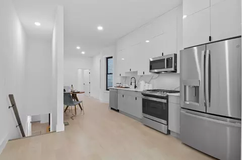 34 Grace St #2, Jersey City, NJ 07307