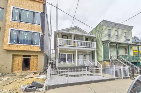 103 Van Horne St, Jersey City, NJ 07304