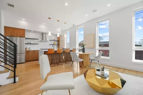 337 Palisade Ave #3, Jersey City, NJ 07307