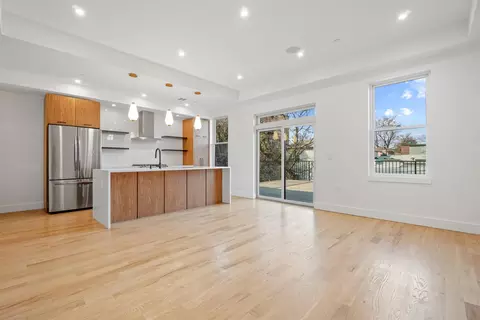 337 Palisade Ave #2, Jersey City, NJ 07307